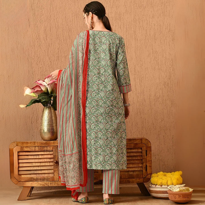Cotton Kurti Set for Women – Ethnic Printed 3-Piece Combo | EP-04